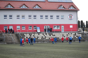 A tým, místo tréninku přípravné utkání s Rousínovem